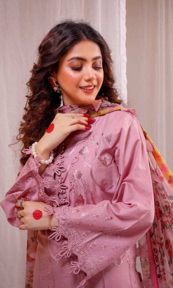 Dusty Pink Embroidered 3-Piece Suit with Printed Floral Dupatta