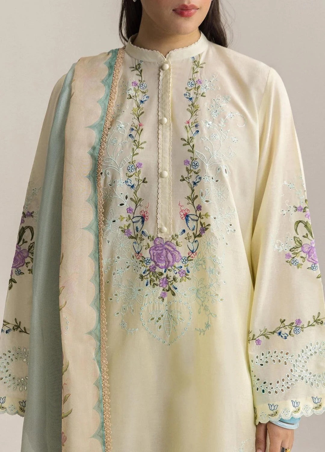 Embroidered 3-Piece Pakistani Suit with Floral Dupatta