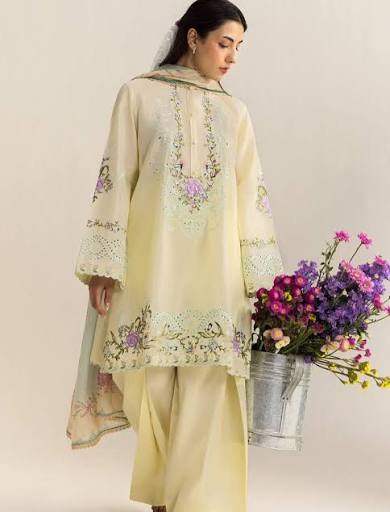 Embroidered 3-Piece Pakistani Suit with Floral Dupatta